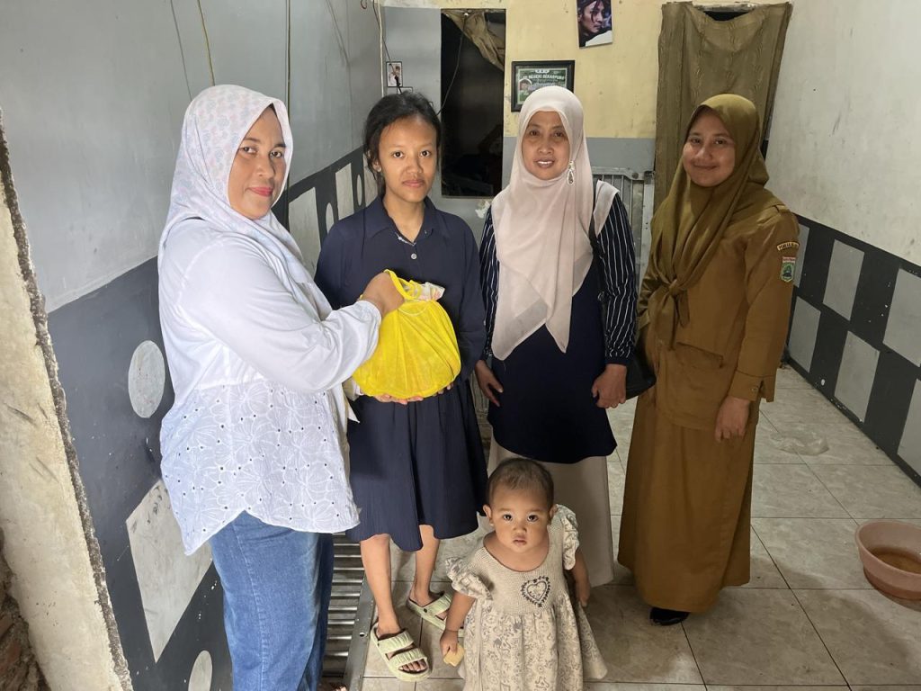 SOSIALISASI SCREENING TBC TP PKK DESA SEKARPURO BERSAMA KADER KESEHATAN DESA SEKARPURO